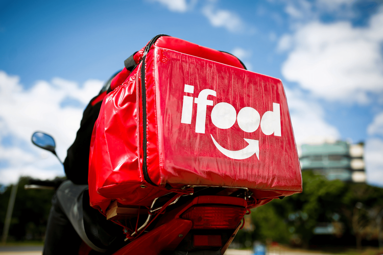 iFood lança chip próprio de telefonia para entregadores