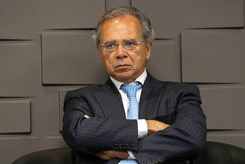 Revolut, que quer virar banco no Brasil, convida Paulo Guedes para o seu conselho