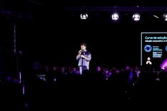 A nova revolução da criatividade: quando a IA aprende a pensar com você
