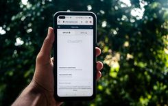 ChatGPT deixou de ser copiloto corporativo — e virou conselheiro do mundo